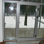 Ремонт алюминиевых окон и дверей с установкой автоматического порога